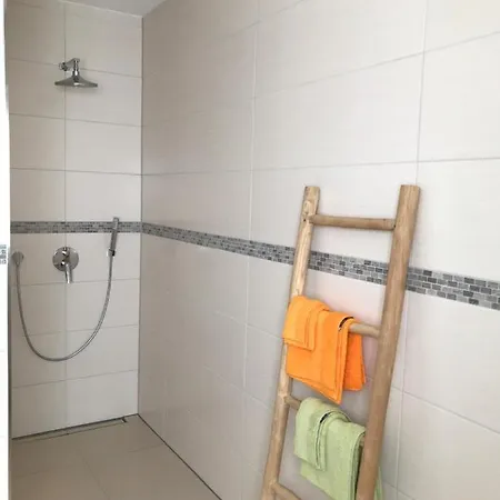 Apartman Ferienwohnung Kader 2 *